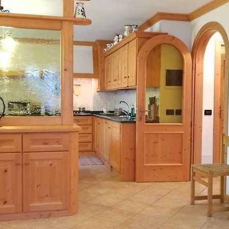 Casa Rossi Daire Le Grazie  Dış mekan fotoğraf