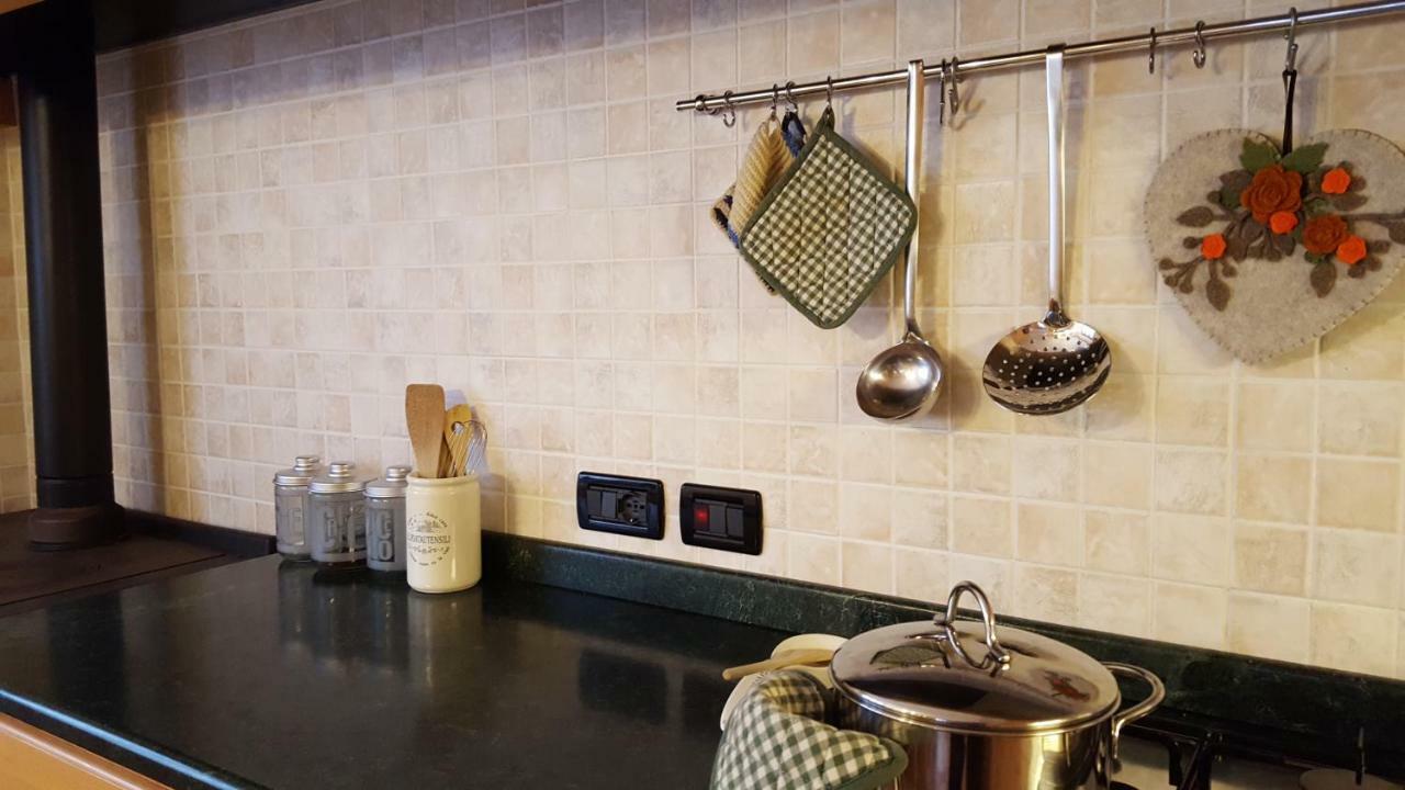 Casa Rossi Daire Le Grazie  Dış mekan fotoğraf