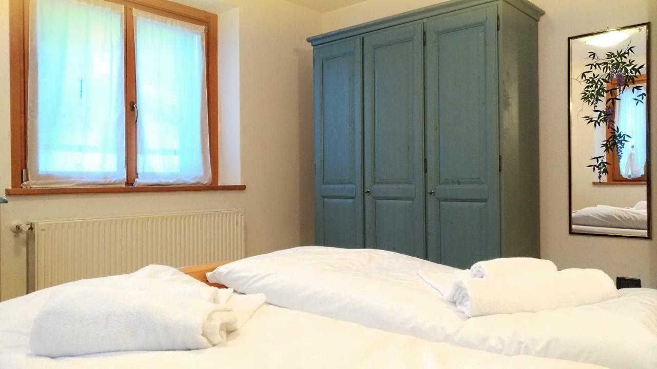 Casa Rossi Daire Le Grazie  Dış mekan fotoğraf