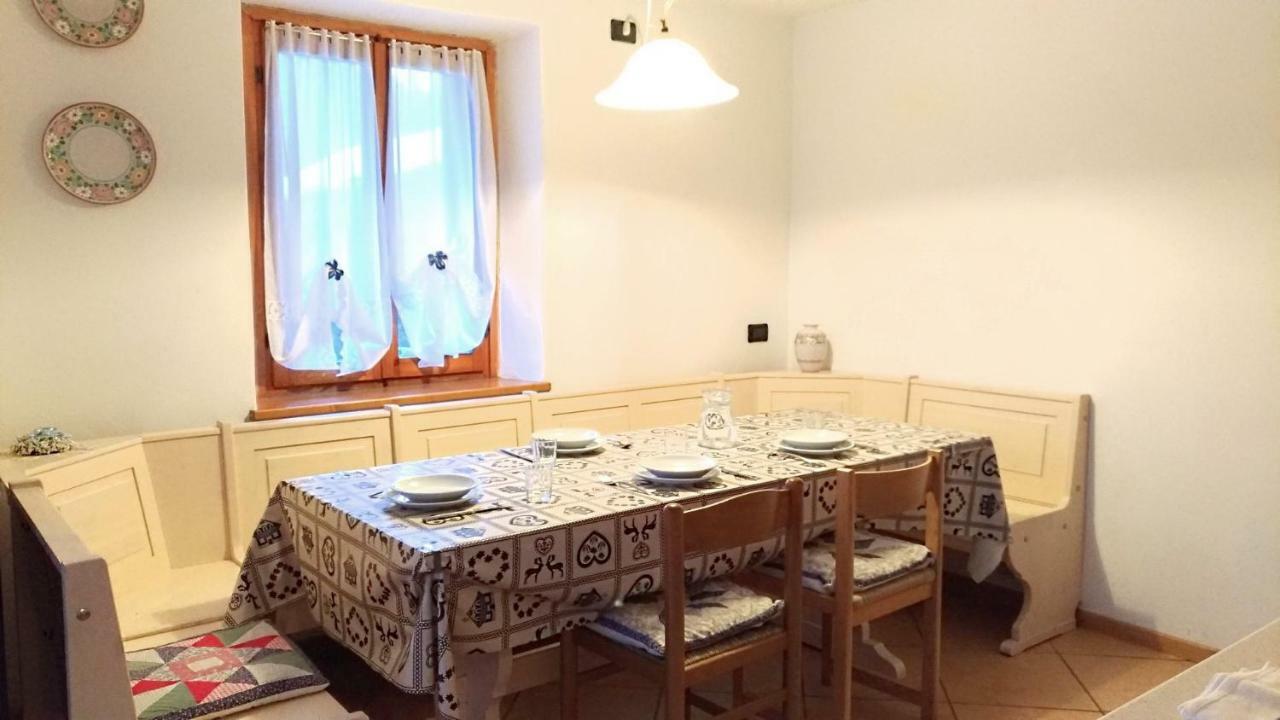 Casa Rossi Daire Le Grazie  Dış mekan fotoğraf