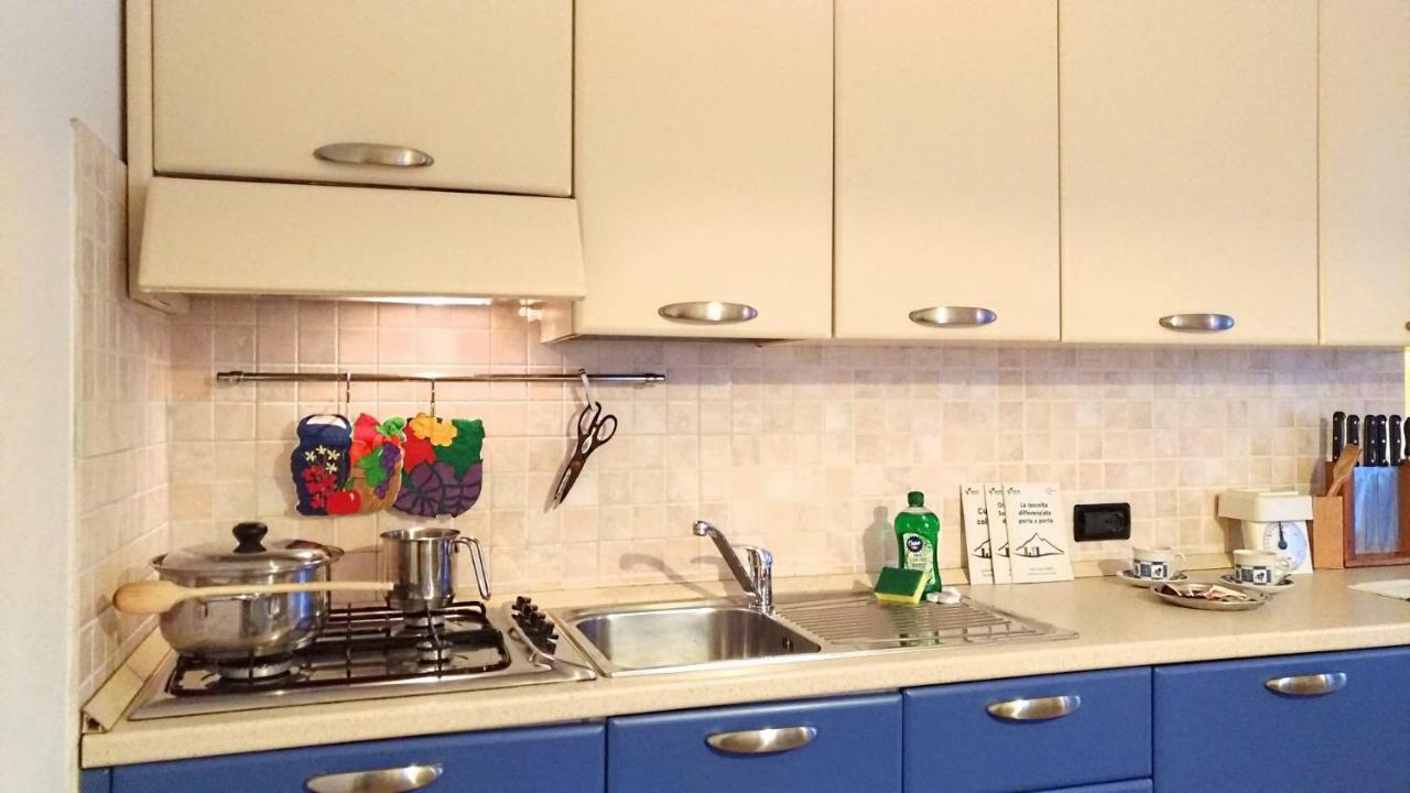 Casa Rossi Daire Le Grazie  Dış mekan fotoğraf